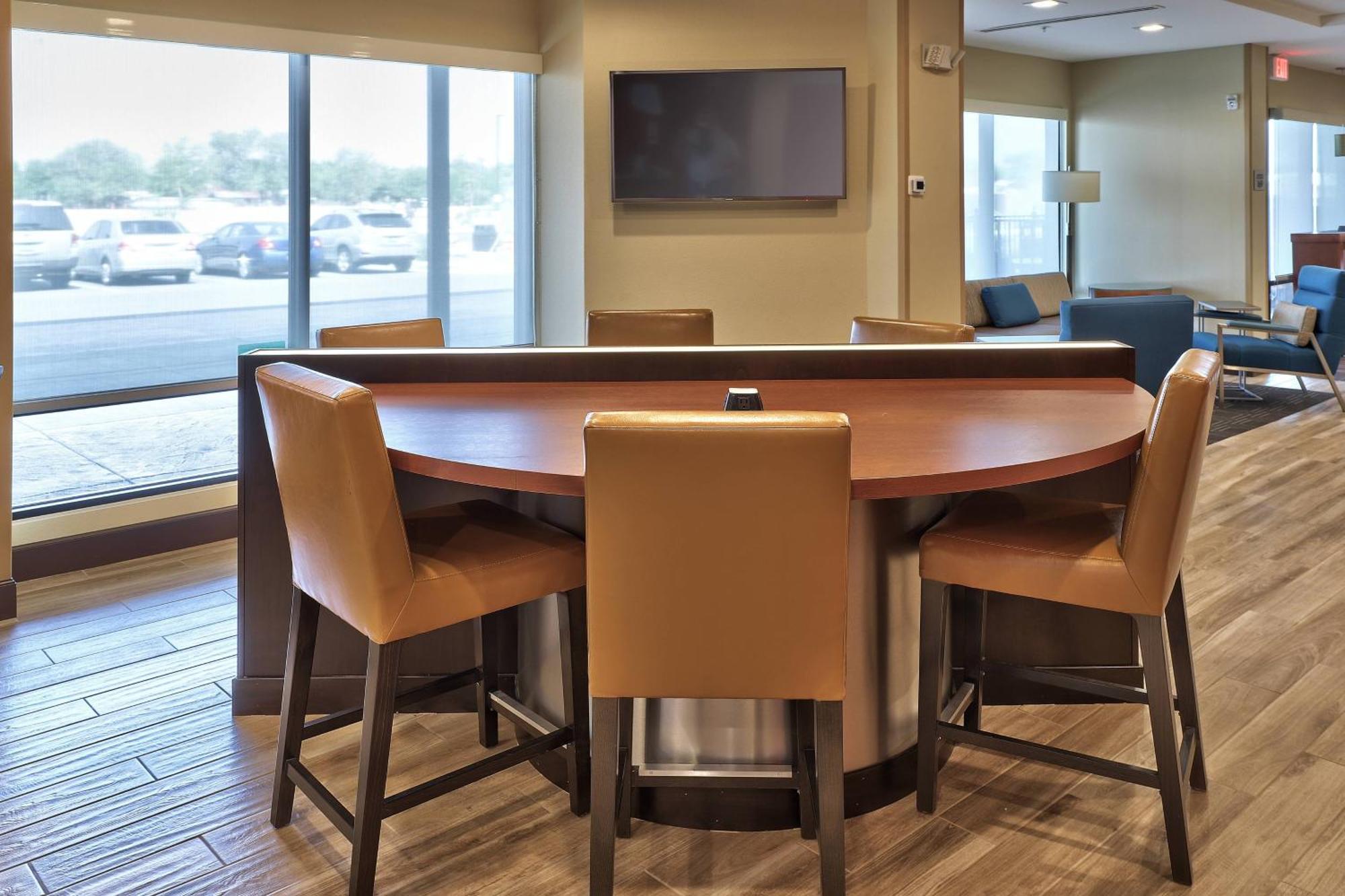 Towneplace Suites By Marriott Albuquerque Old Town Экстерьер фото